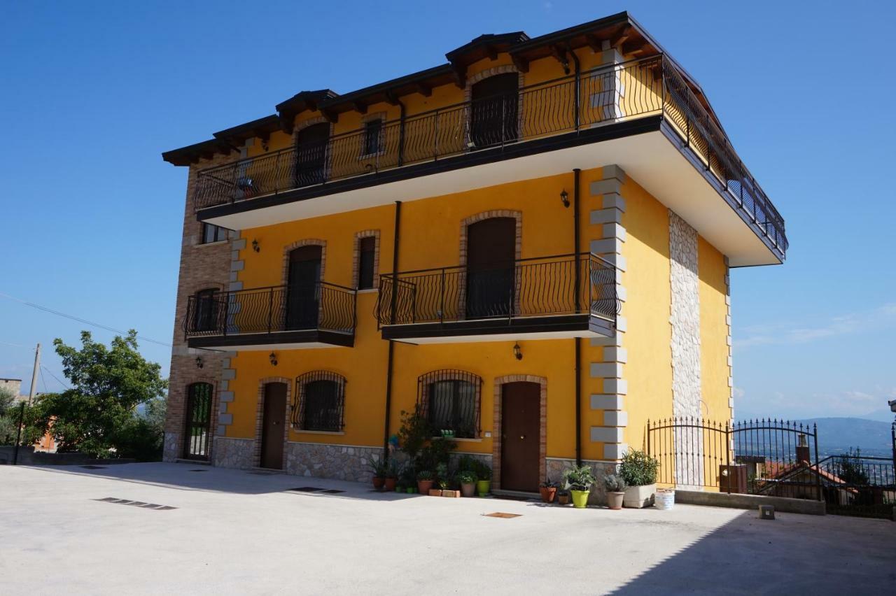 A Casa Di Laura B&B Apartments Campagna Exterior photo